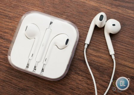 ��� ��������� �������� �������� EarPods?